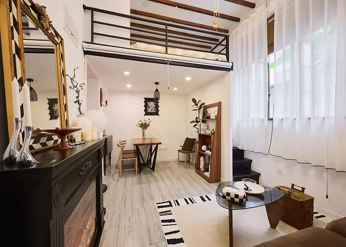 Shanghai Hills&Well-Time Mcm Family Loft Near Line2 And Line13 West Nanjing Road