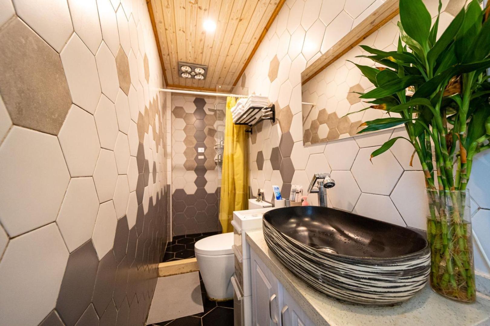 Hills&well-time Mcm Family Loft Near Line2 And Line13 West Nanjing Road *