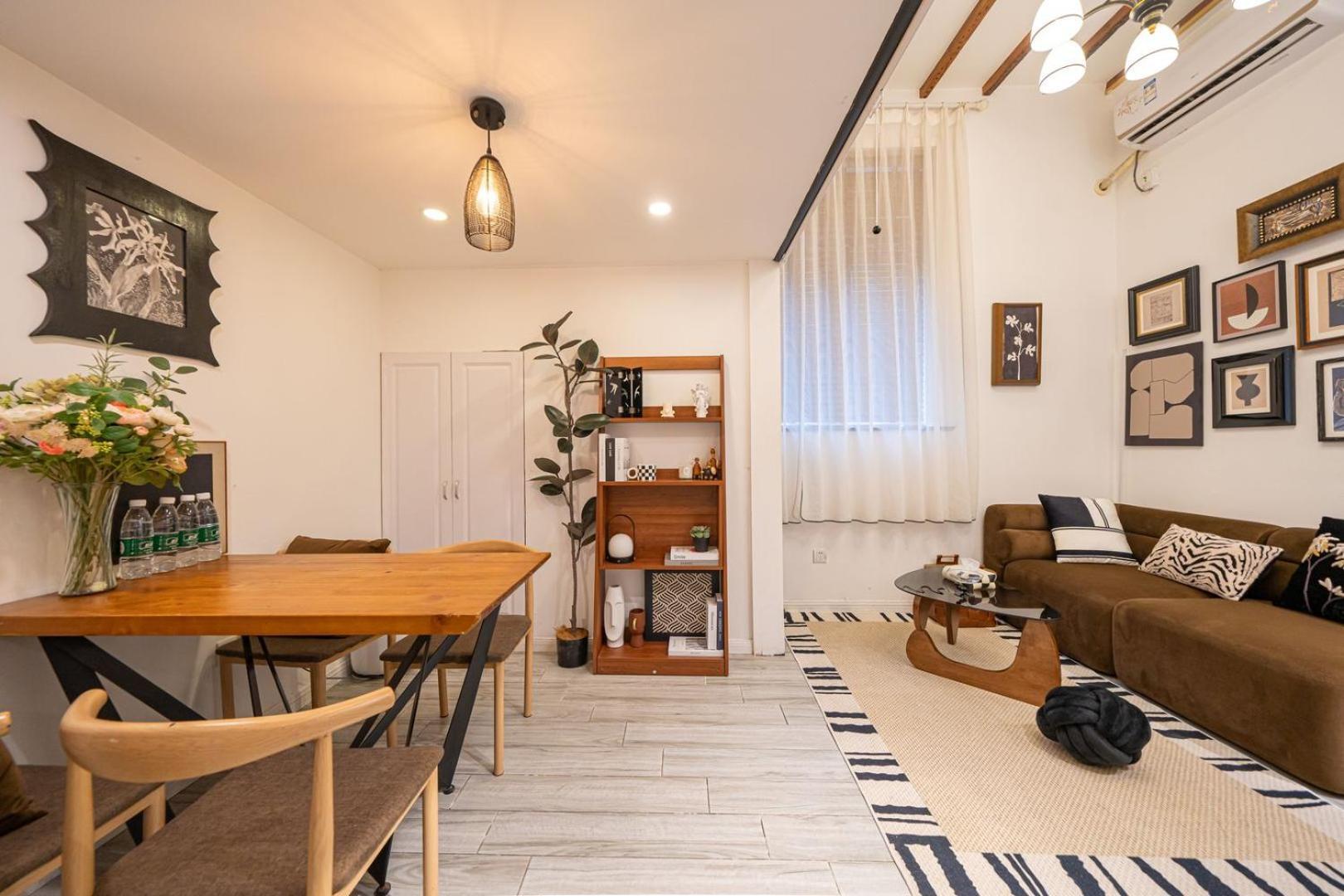Apartment Hills&well-time Mcm Family Loft Near Line2 And Line13 West Nanjing Road